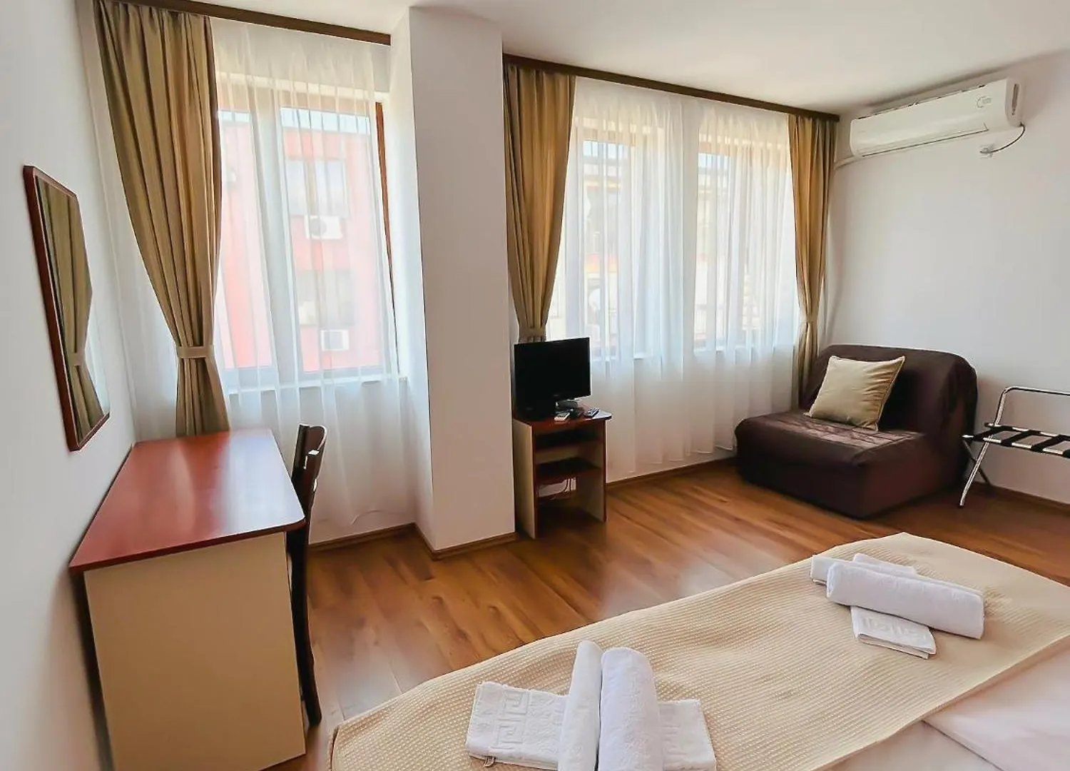 Family Hotel Helios Солнечный берег Гостевой дом