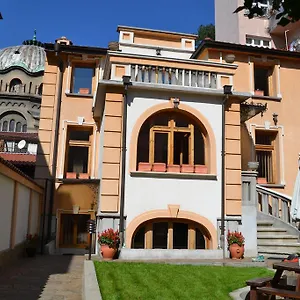 Guest House Secession Style Apartment Sofia